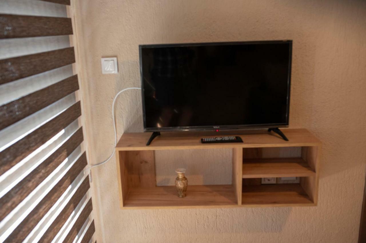 Dionis Rooms & Apartments Prilep Exterior photo
